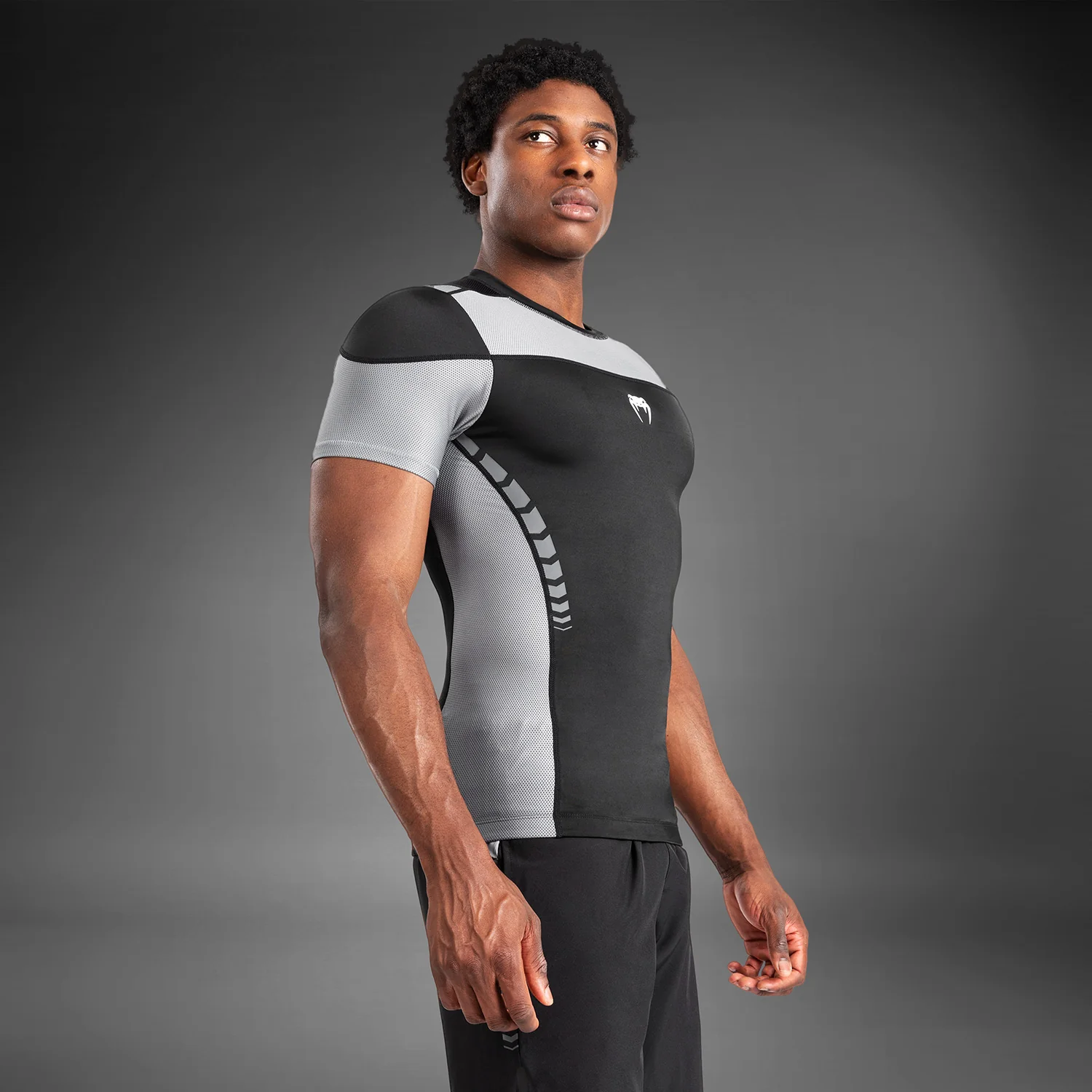 Venum Tempest Men's Short Sleeve Rashguard - Black/Grey - Image 5