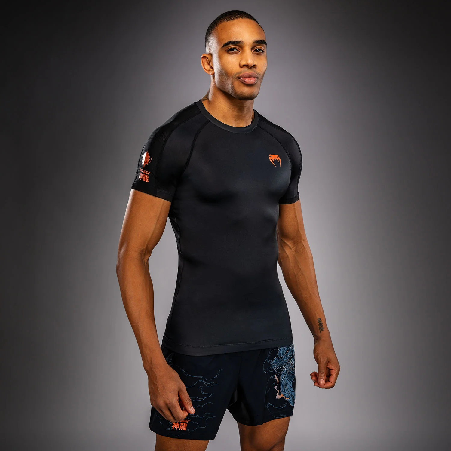 Venum Thunder Dragon Short Sleeves Rashguard - Black/Grey/Copper - Image 3