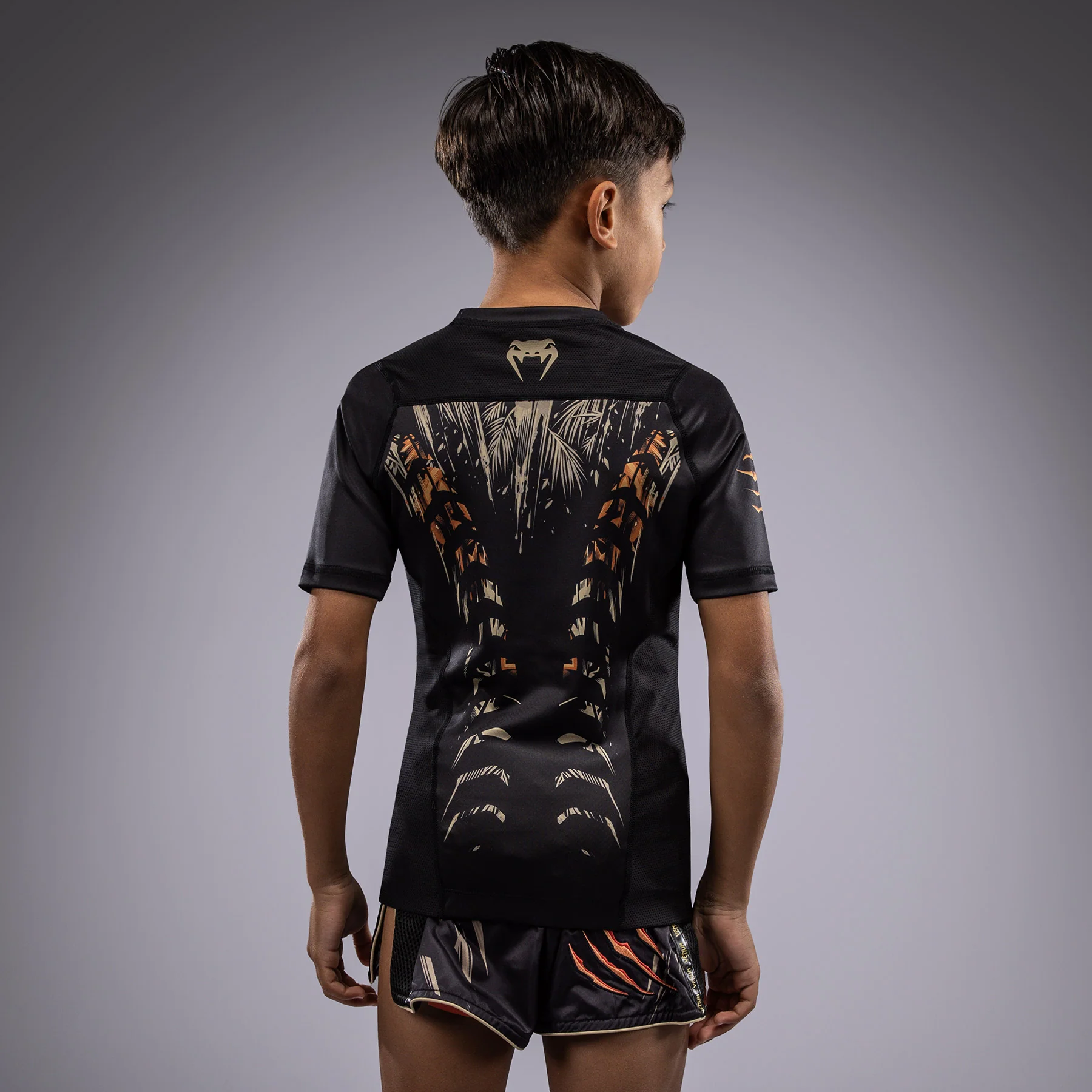 Venum Tiger Kids Short Sleeve Rashguard - Black/Neon Orange - Image 3