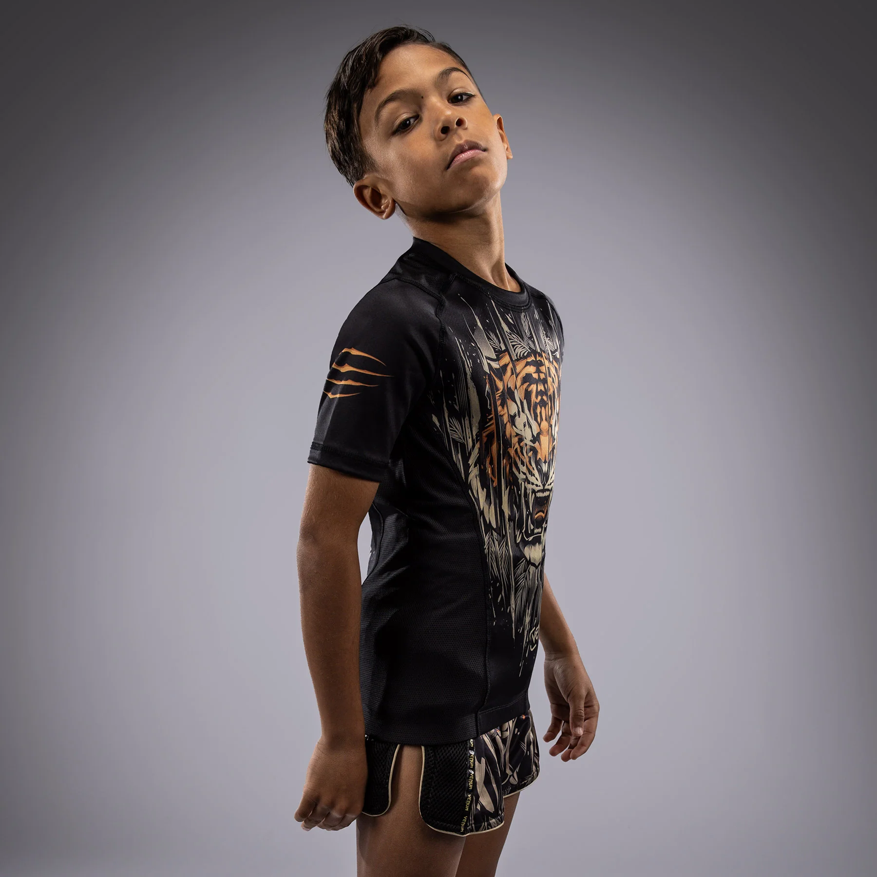 Venum Tiger Kids Short Sleeve Rashguard - Black/Neon Orange - Image 4