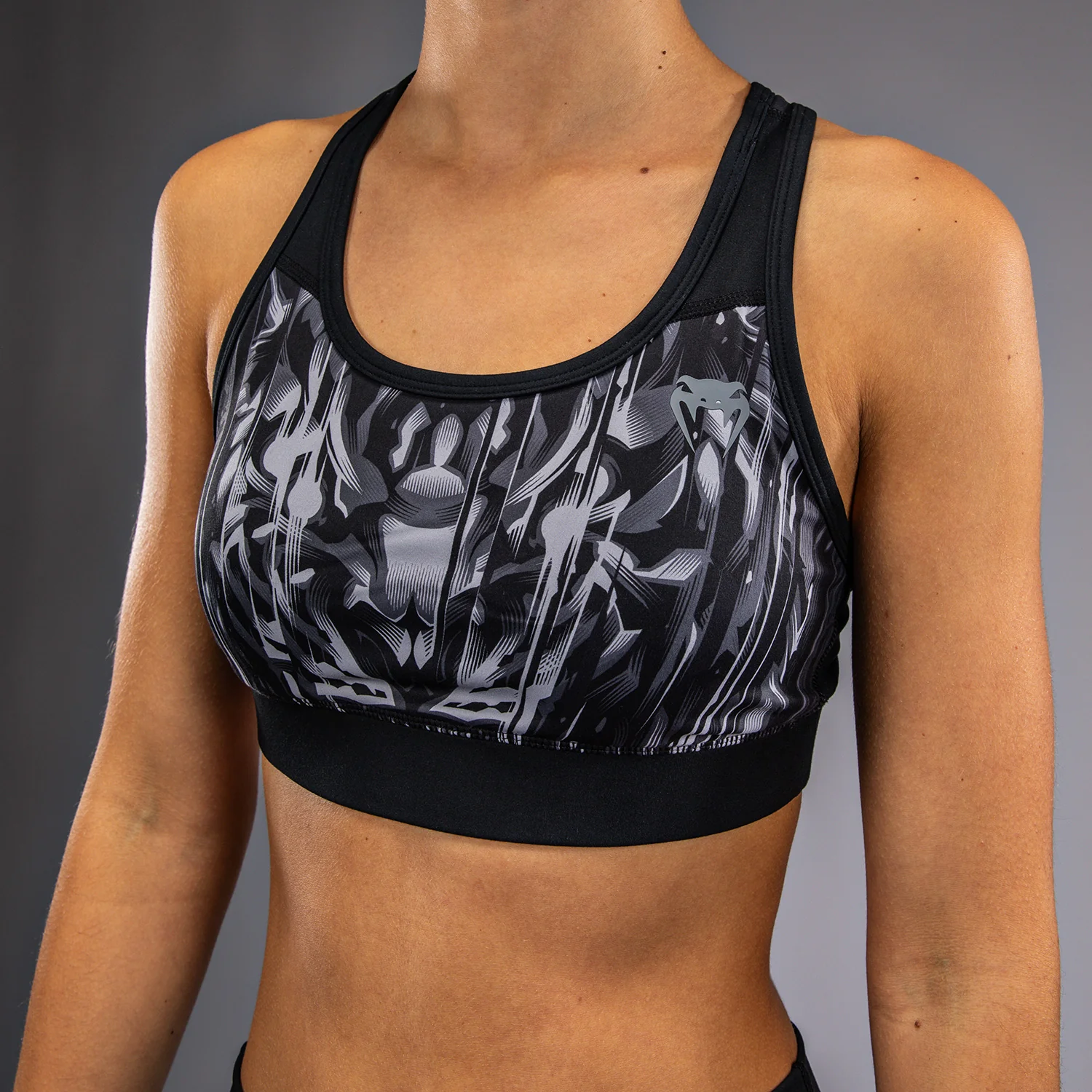 Venum Tiger Women's Sports Bra - Black/Silver - Image 3