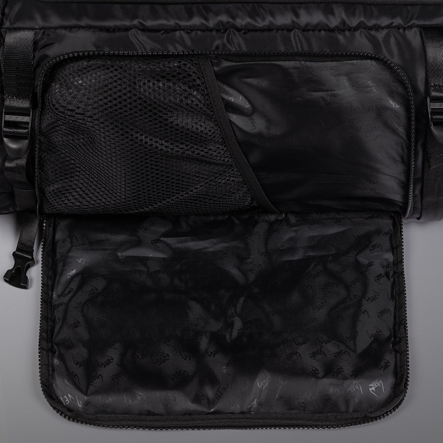 Venum Trainer Hybrid sports bag - Midnight Blue - Image 8