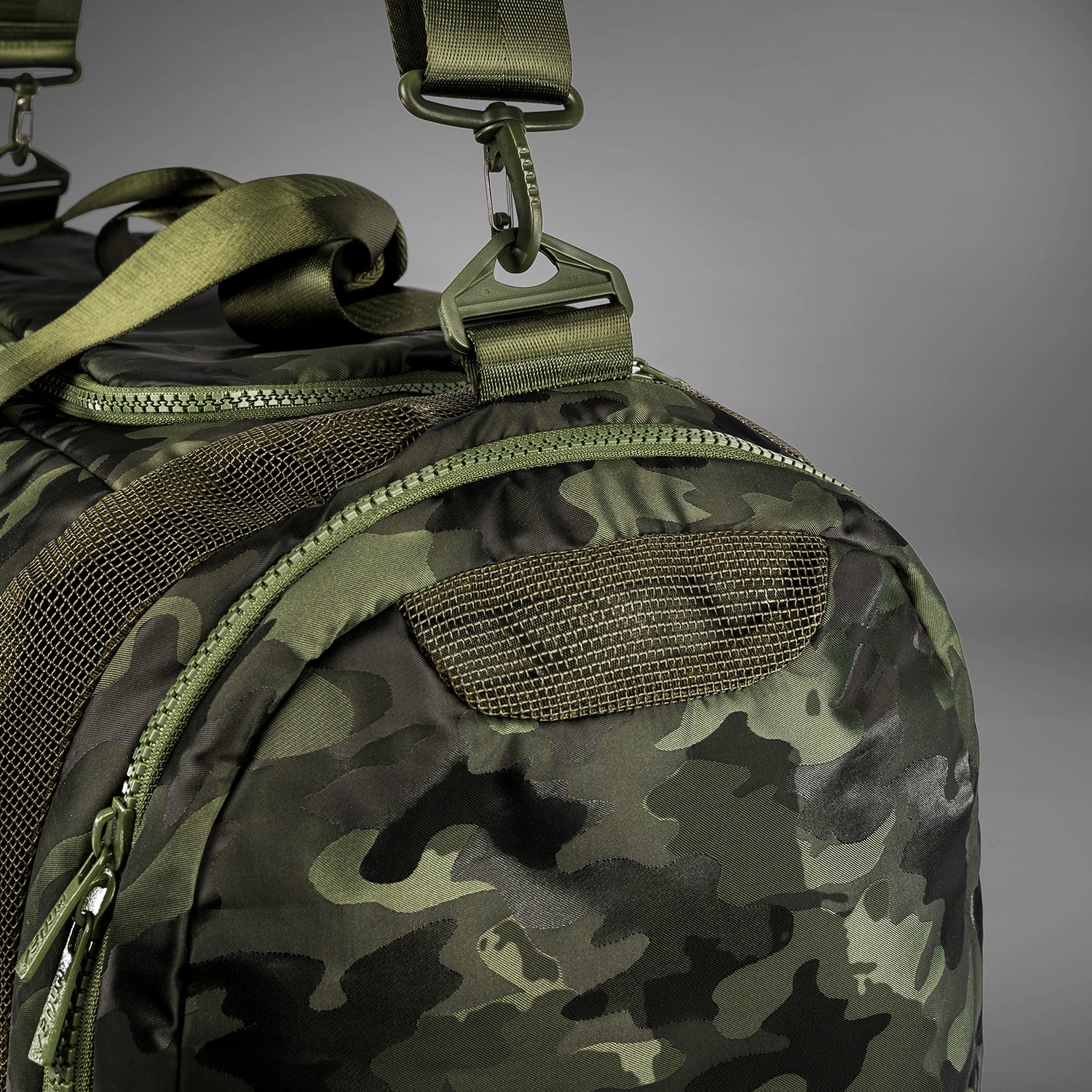 Venum Trainer Lite Sports Bag (48L) - Khaki/Camo - Image 8
