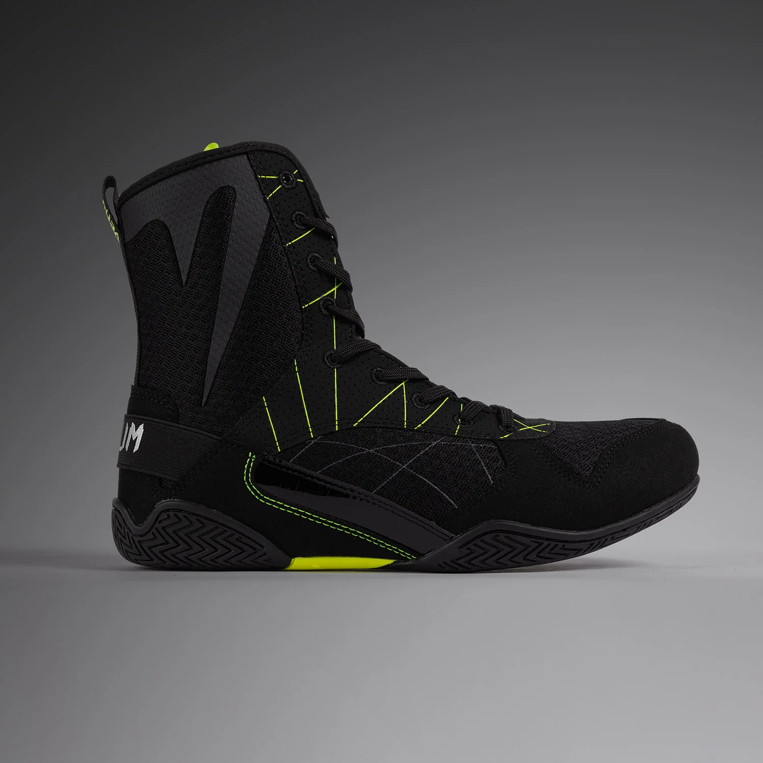Venum Training Camp 4.0 Boxing Shoes - Black/Neon Green - Image 2