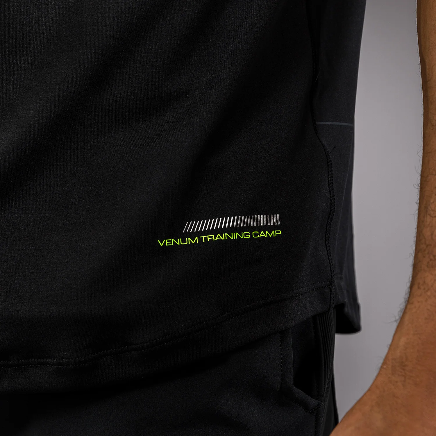 Venum Training Camp 4.0 Dry Tech T-shirt - Black/Neon Green - Image 5