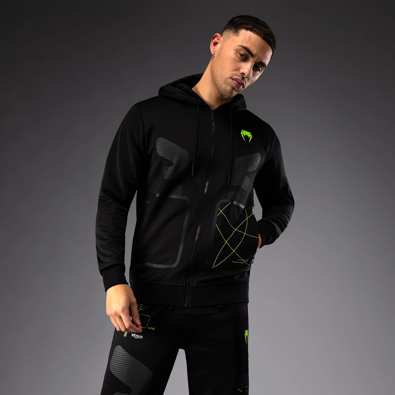 Venum Training Camp 4.0 Full Zip Hoodie - Black/Neon Green - Image 5