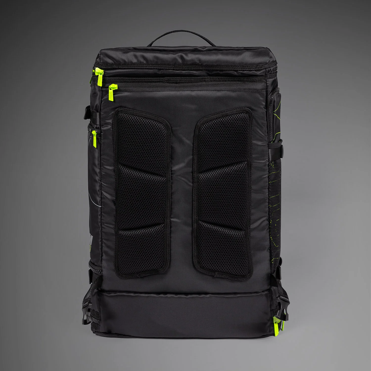 Venum Training Camp 4.0 Sports Bag - Black/Neon Green - Image 5