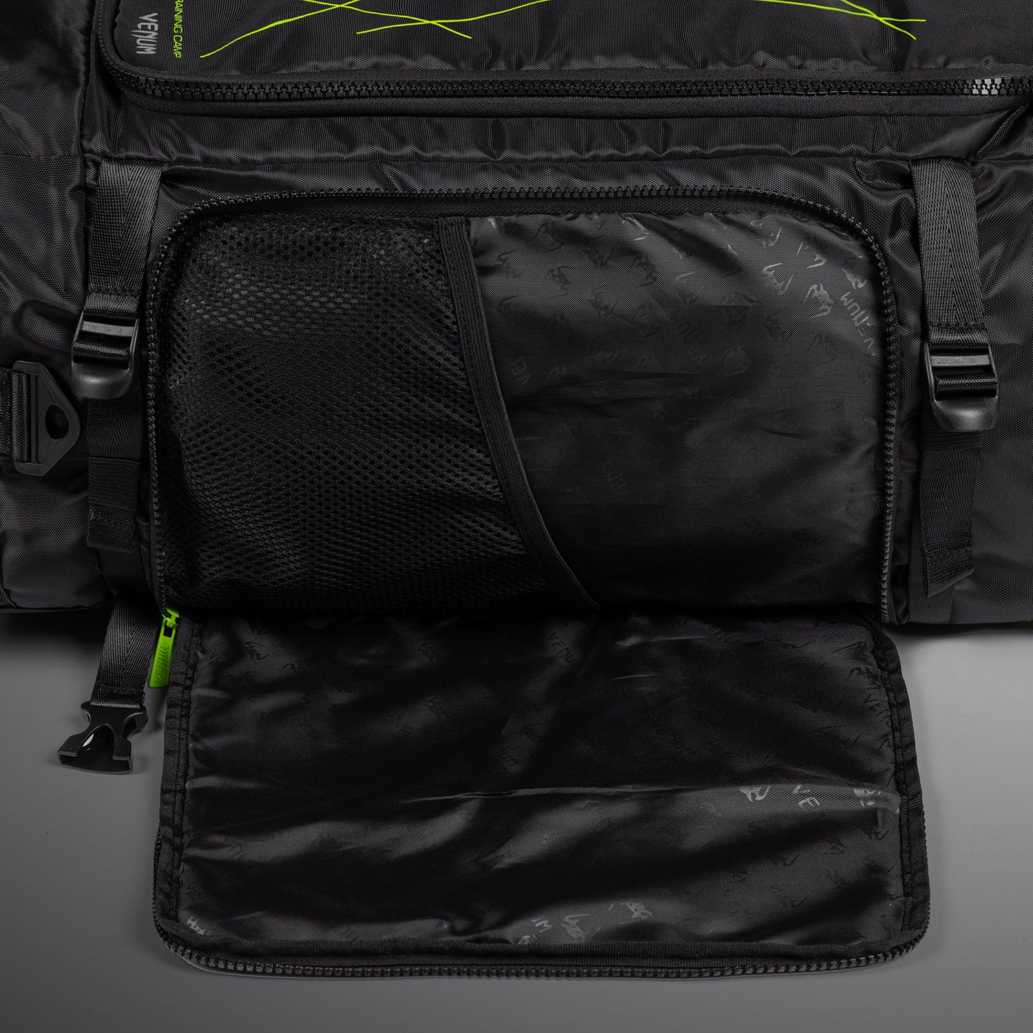 Venum Training Camp 4.0 Sports Bag - Black/Neon Green - Image 6