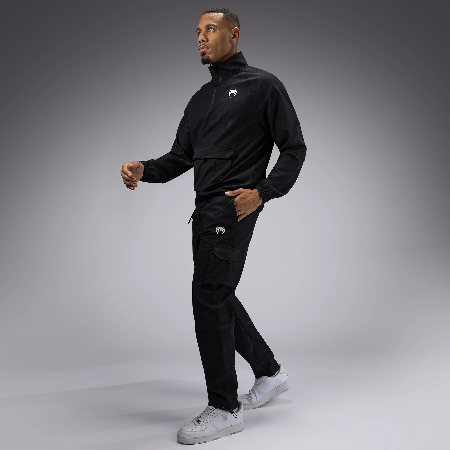 Venum Trooper Men's Half-Zip Jacket - Black/Forest Green - Image 5