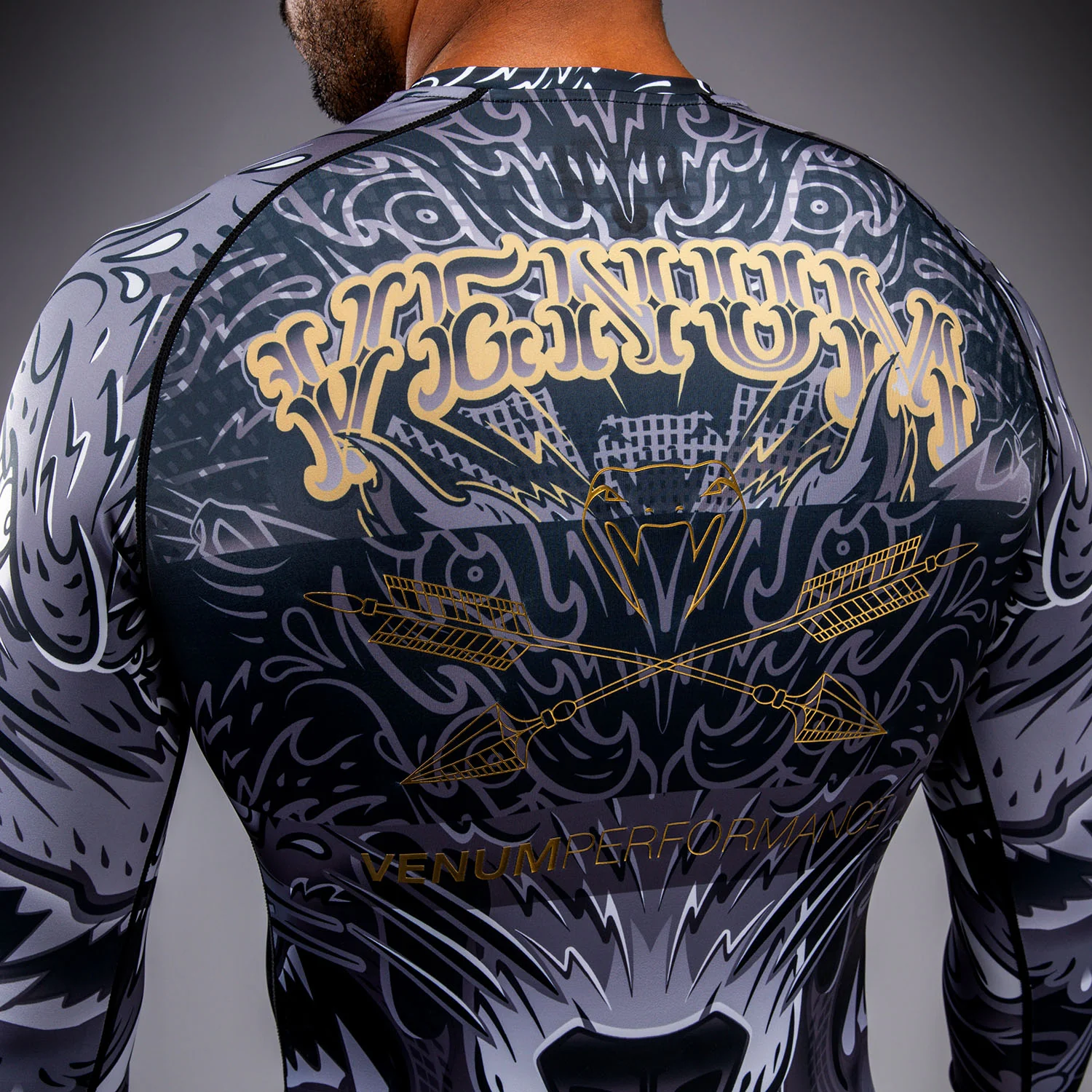 Venum Wolf Atak Long Sleeve Rashguard - Black/Grey - Image 8