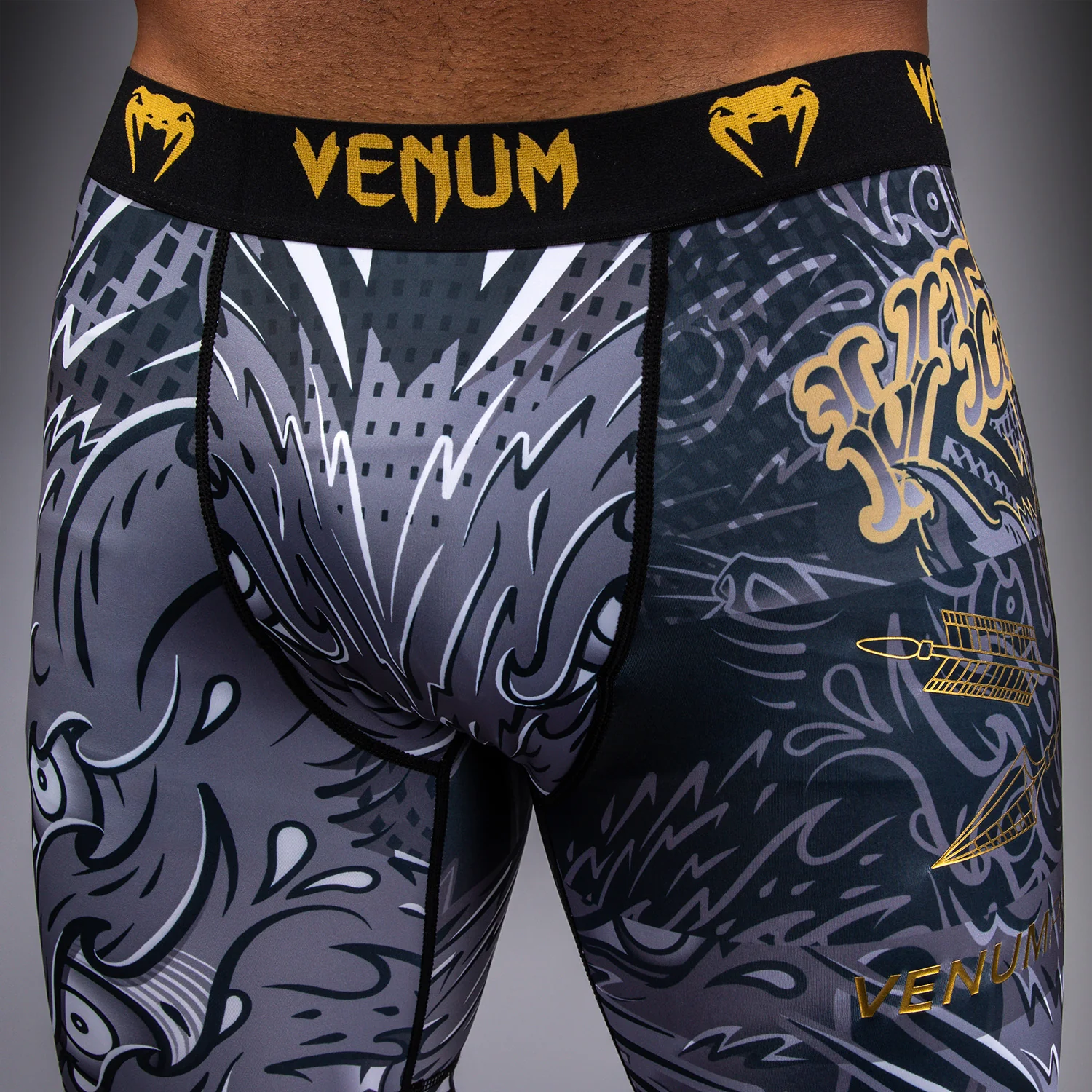 Venum Wolf Atak Vale Tudo Shorts - Black/Grey - Image 5