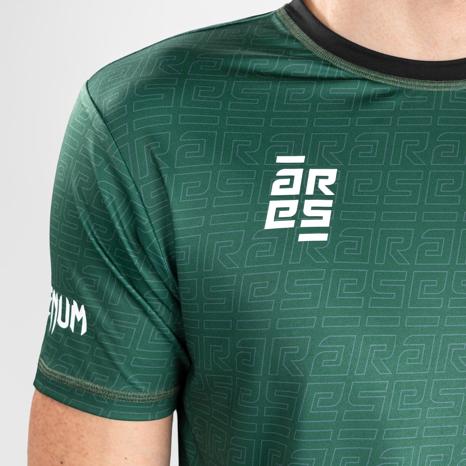 Venum x Ares 2.0 Dry Tech T-shirt - Khaki - Image 5