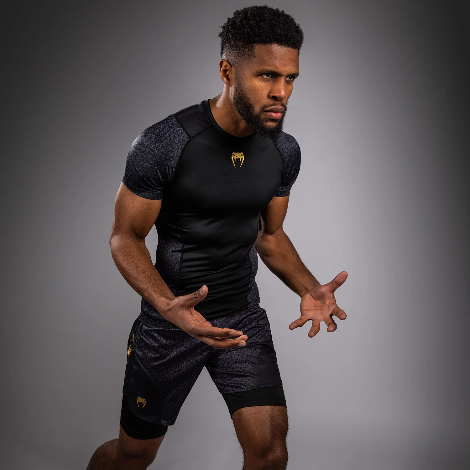 Venum x Assassin's Creed Shadows Rashguard Short Sleeve - Black - Image 4