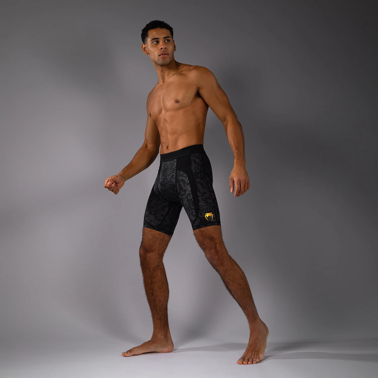 Venum x Topuria Unmatched Edition Vale Tudo Shorts - Black/Gold - Image 3