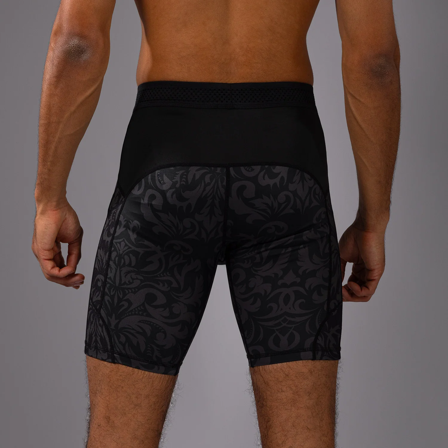 Venum x Topuria Unmatched Edition Vale Tudo Shorts - Black/Gold - Image 6