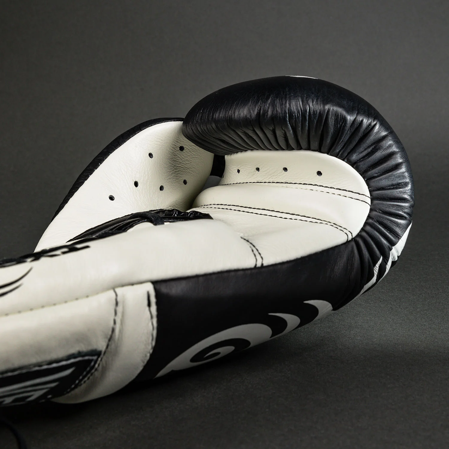 Venum Giant 2.0 Mike Tyson Pro Boxing Gloves with Laces - Deep Black/Optical White - Image 5