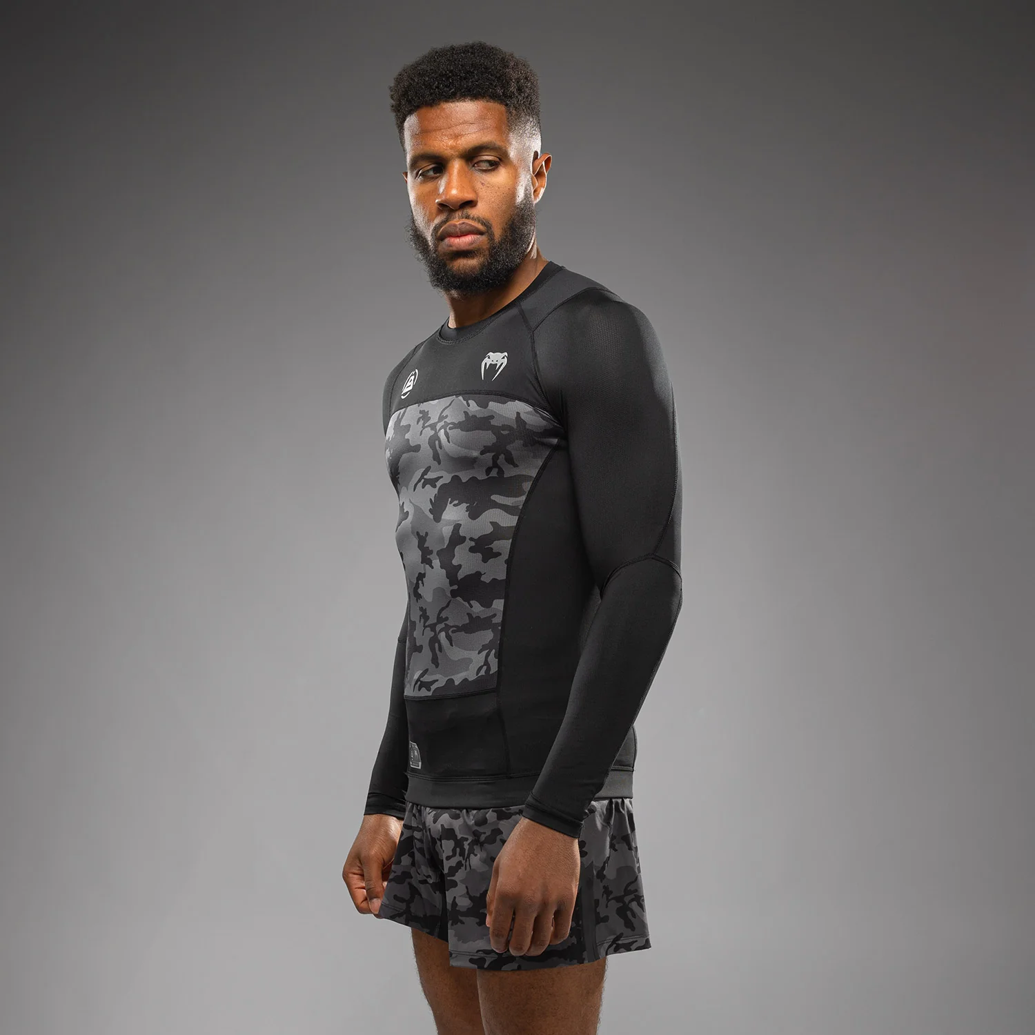 Venum x Polaris Long Sleeve Rashguard - Black/Storm Grey - Image 2