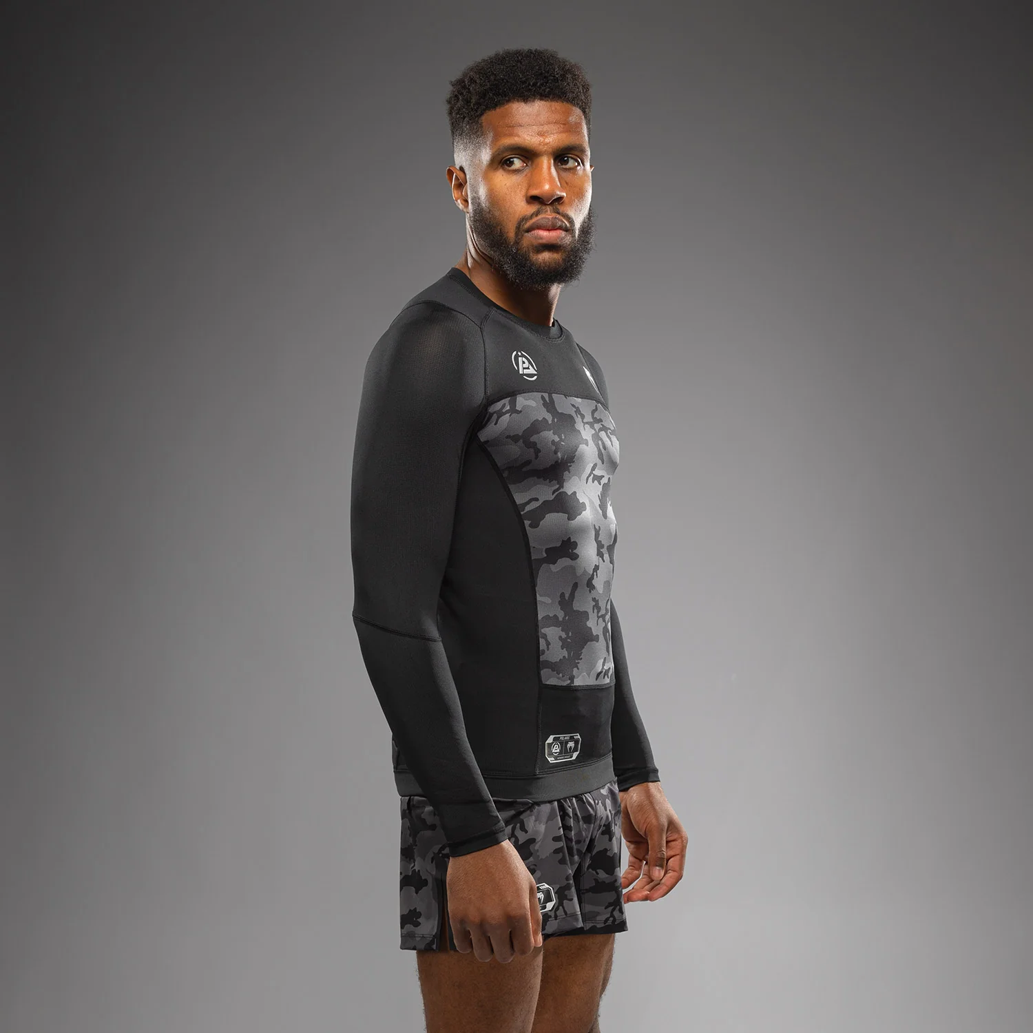 Venum x Polaris Long Sleeve Rashguard - Black/Storm Grey - Image 3