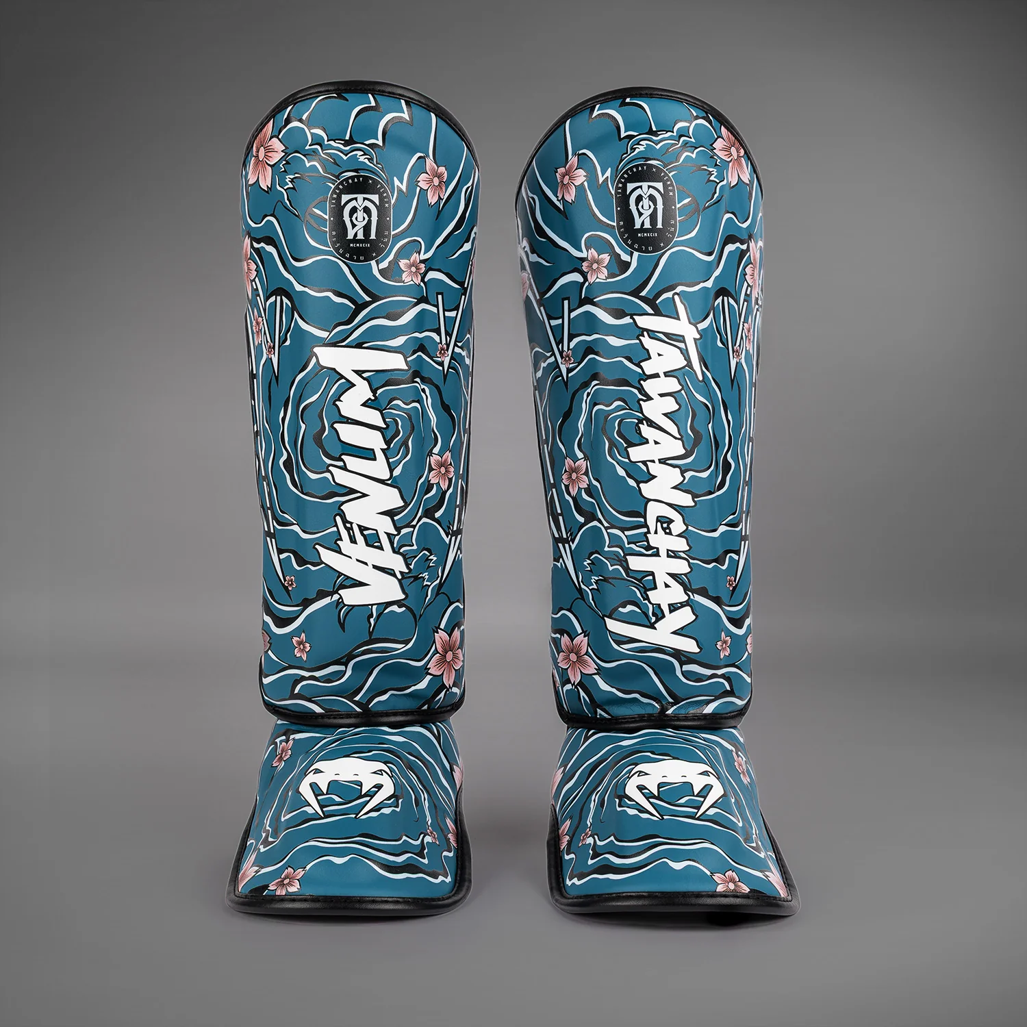 Venum x Tawanchay Shinguards Blue/White