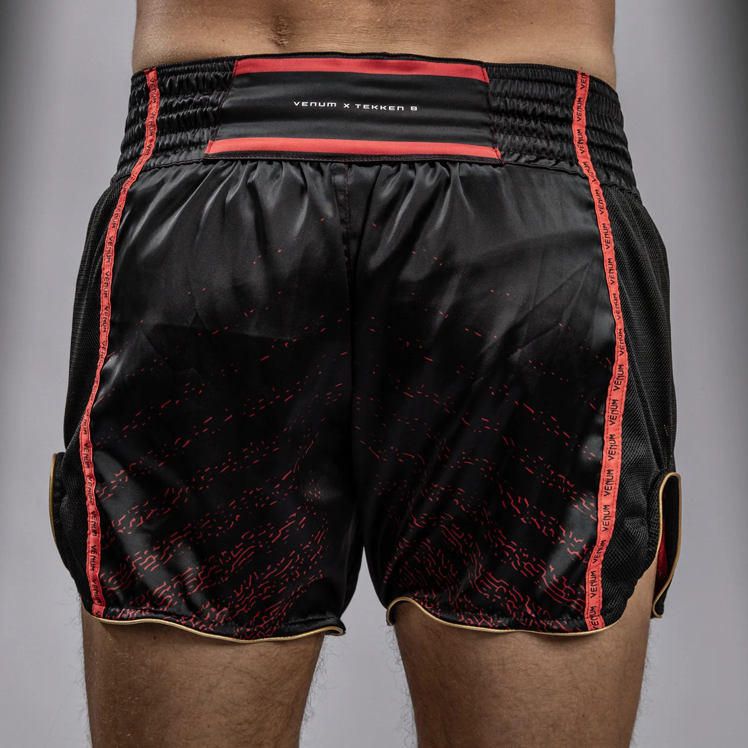 Venum x TEKKEN 8 - Marshall Law Muay Thai Shorts - Black/Red/Gold - Image 7