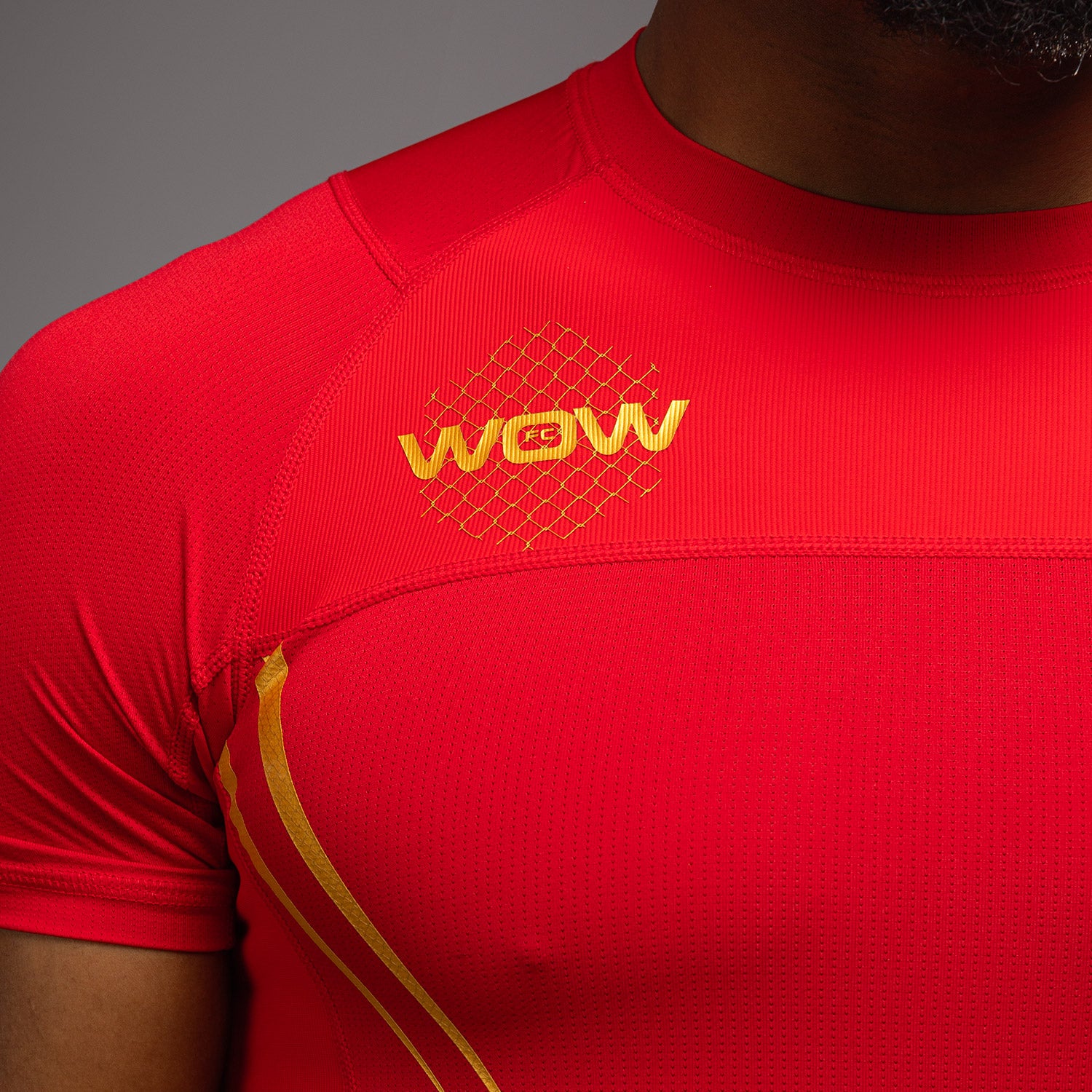 Venum x WOW FC Short Sleeve Rashguard - Fury Red/ Gold - Image 7