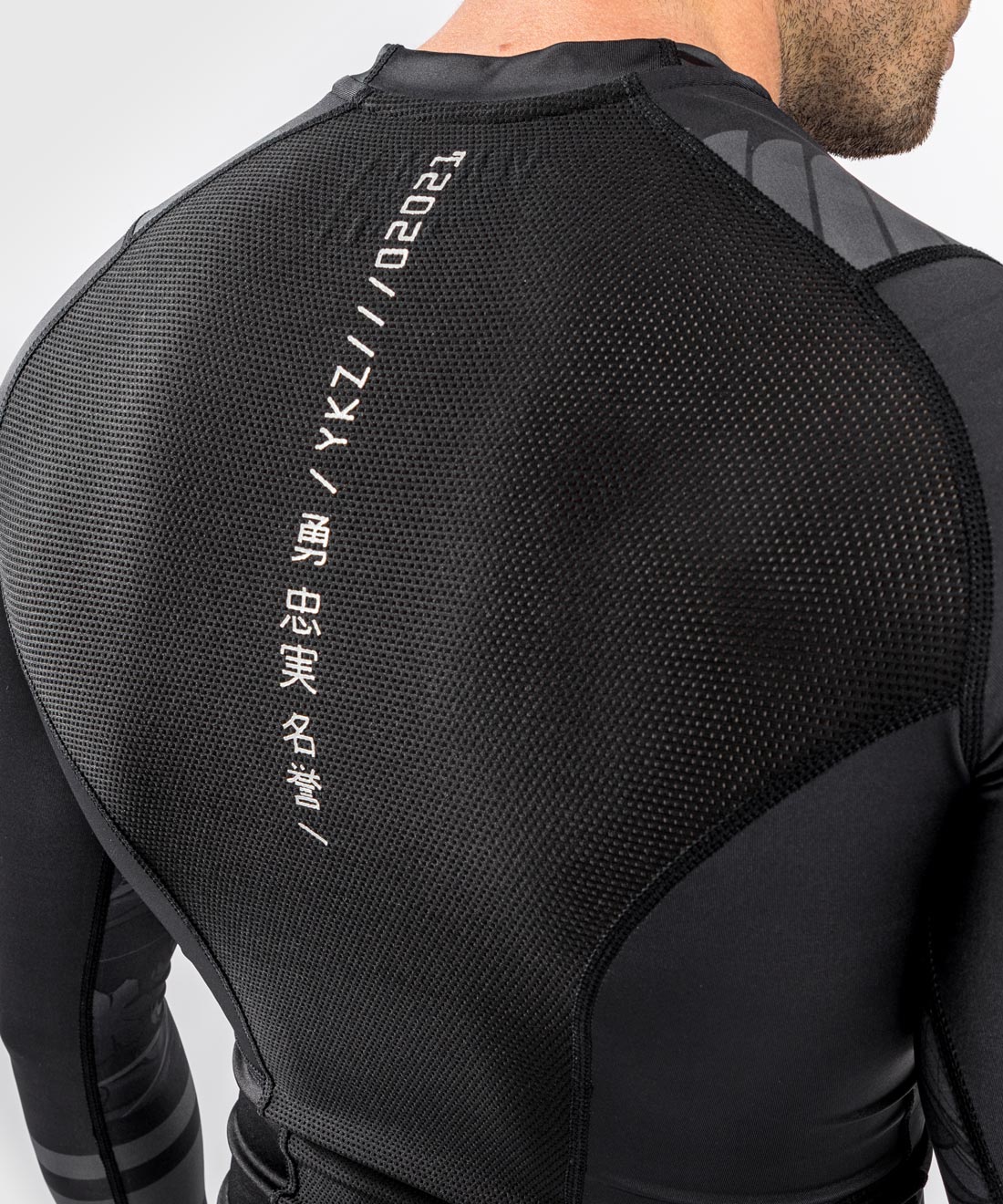 Venum YKZ21 Rashguard Long Sleeves – Black/Black - Image 6