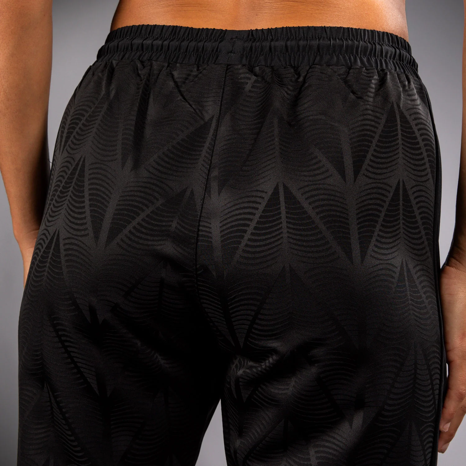 Women's UFC Zenith by Venum Champion Authentic Fight Night Walkout Pant - Image 9