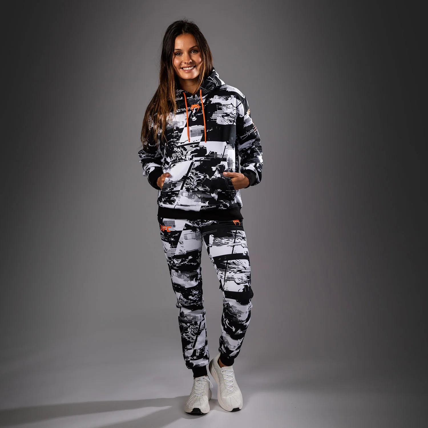 Women's UFC Zenith by Venum White Authentic Fight Week Pullover Hoodie - Image 7
